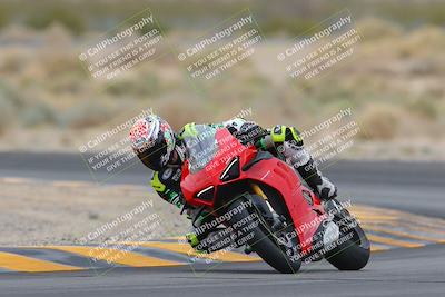 media/Mar-20-2023-Moto Forza (Mon) [[d0bbc59e78]]/1-A Group (Green)/Session 5 (Turn 4)/